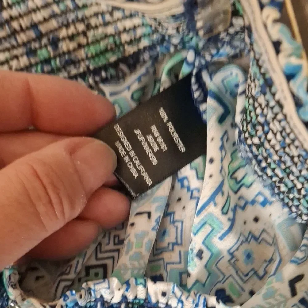 BeBop Women's Blue Patterned Strapless Romper Shorts size large NWT